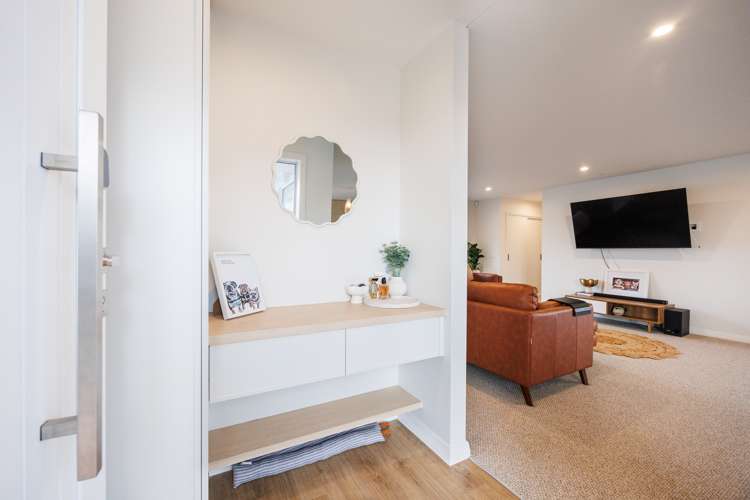 89 Churcher Street Feilding_23