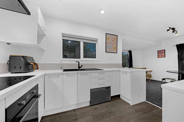 16 Malvina Place Bucklands Beach_7