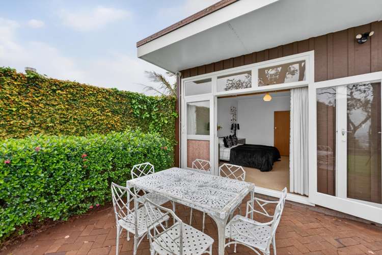 11 and 13 Puketaha Road Swanson_25