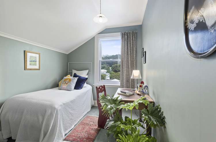 80 Nairn Street Mount Cook_15