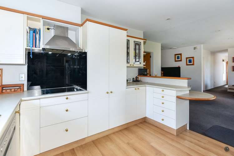 7 Boulez Mews Rolleston_5