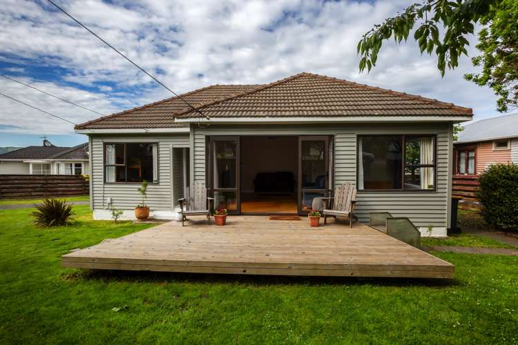 1 Bay Drive Titahi Bay_0