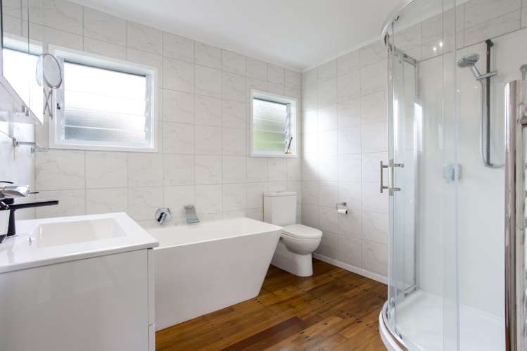 1/1 Tawa Road Te Atatu Peninsula_16