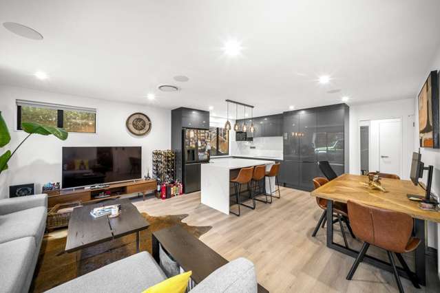 25F Oteha Valley Road Northcross_3