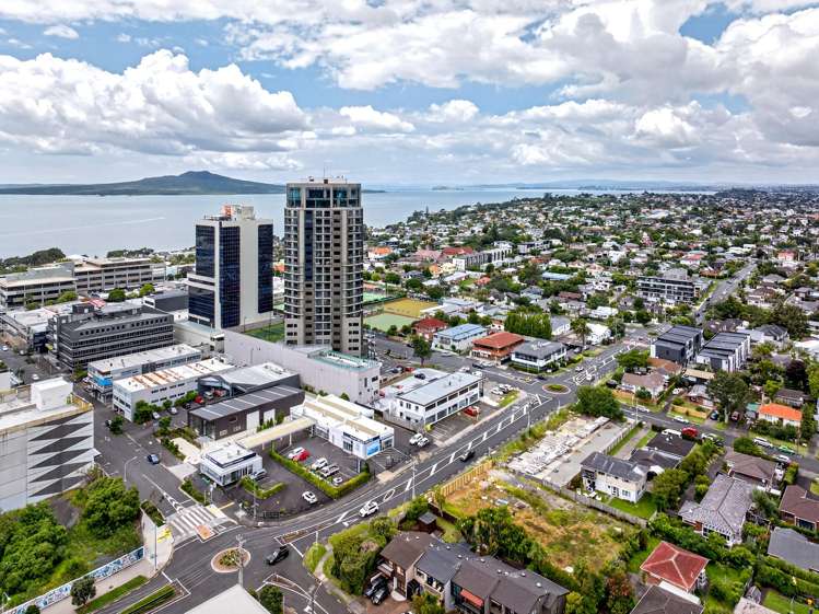 1/19 Byron Avenue Takapuna_2