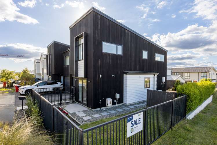 2 Lords Way Silverdale_14