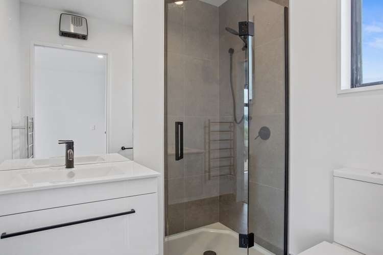 2/33 Leitch Street Somerfield_6