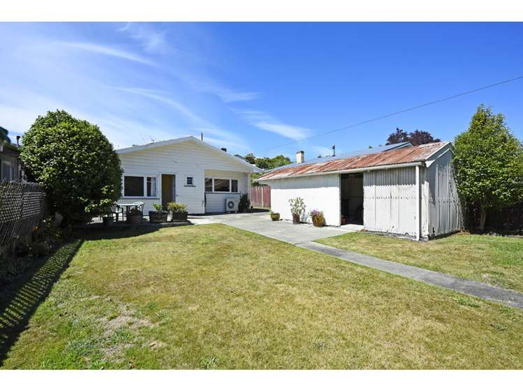 18 Emano Street Toi Toi_16