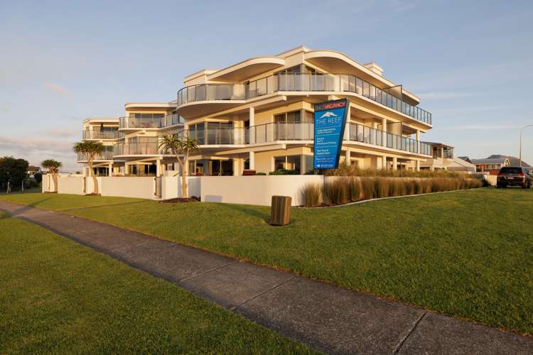 208/178 Marine Parade Mt Maunganui_17