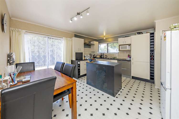 2 Fairdale Avenue Red Hill_6
