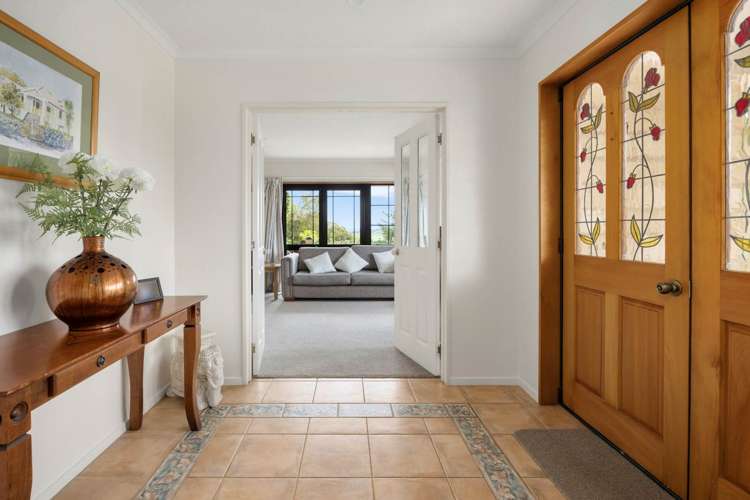 31 Attwood Road Paremoremo_2