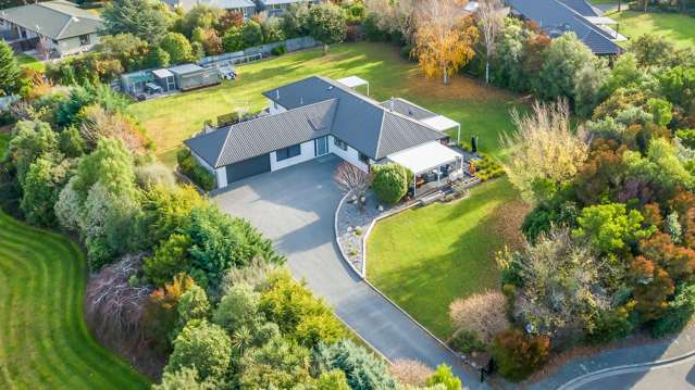 6 Cedar Place Amberley_1
