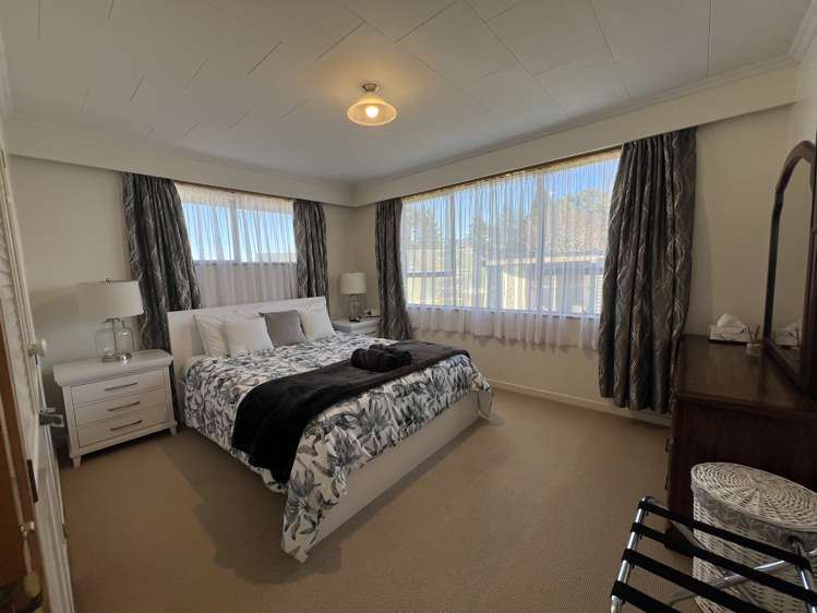 10 Pukaki Avenue Ngahere_16
