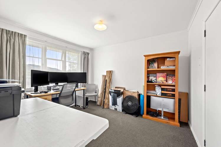 Flat 1 & Flat 2/1123 Fergusson Drive Clouston Park_7