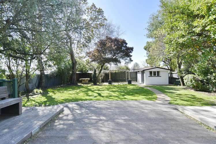 910 Avonside Drive Avondale_9