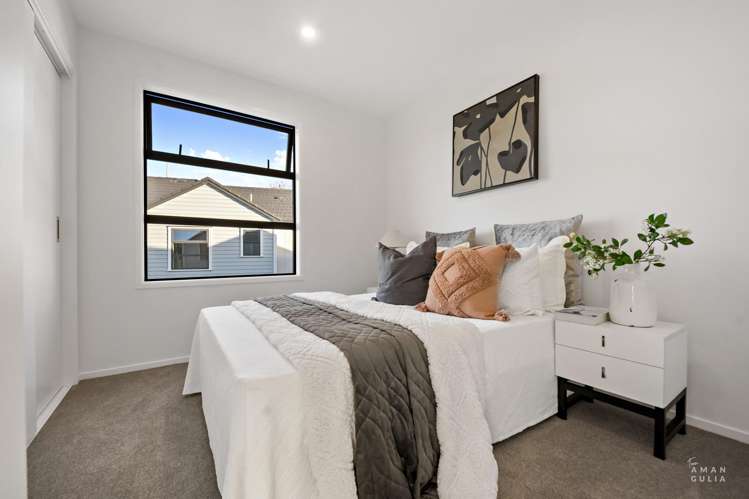 2 - 4 Moa Road Point Chevalier_18