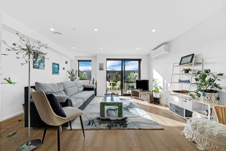 7/32B Westgate Drive Massey_4
