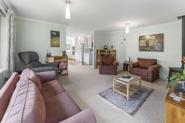 6 Willow Avenue Stoke_8