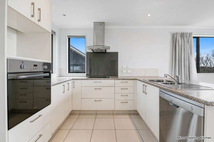 20 Roberts Road Matakatia Bay_20