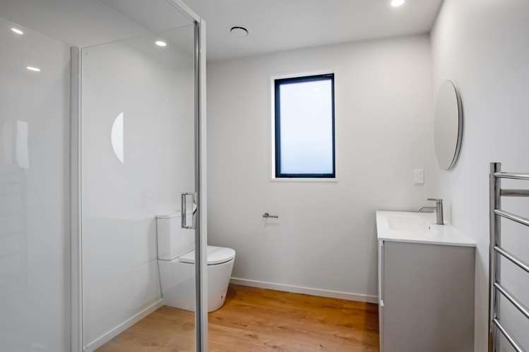2/491 Halswell Road_5