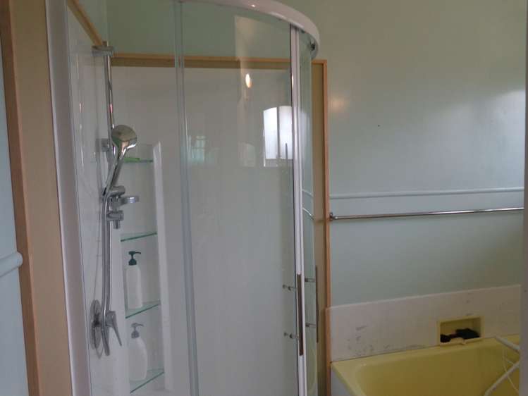 16 Malcolm Balclutha_11