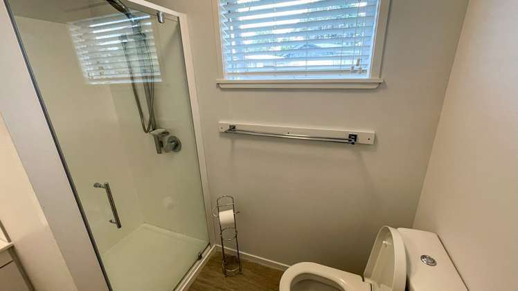 15 Rerewai Place Kelston_15