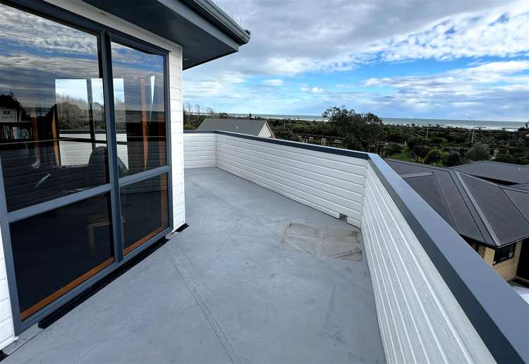 3B Rutherglen Road Paroa_10