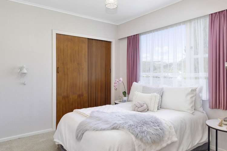 33A Saint Edmund Crescent Tawa_10