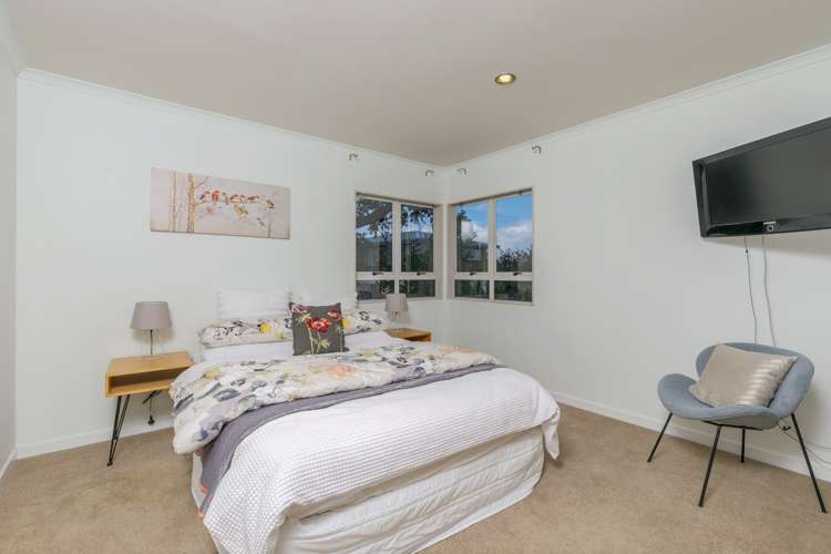 6a Oteha Valley Road Northcross_17