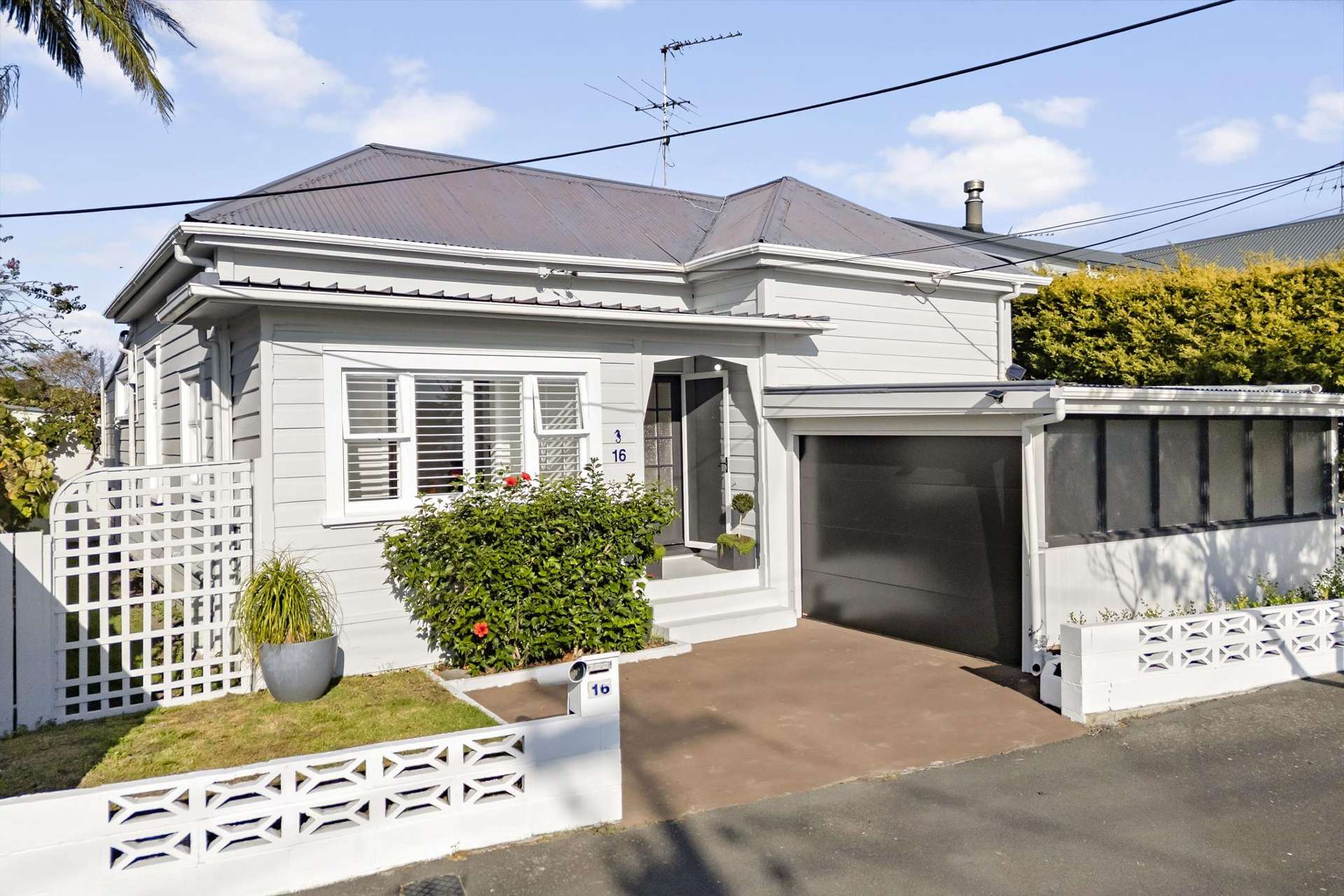 16 Kiwi Road Devonport_0