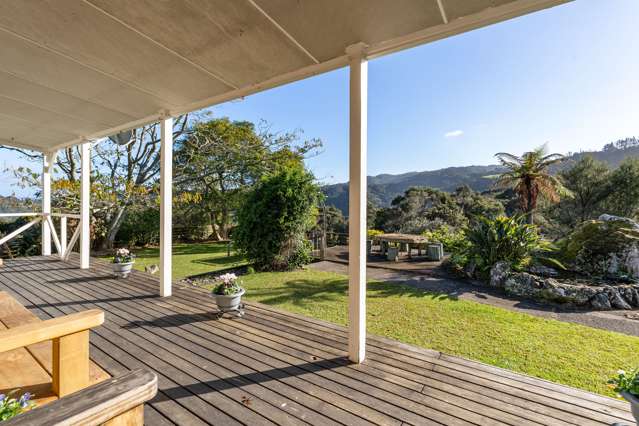 Country Living, Nearby Access to Whangaroa Harbour