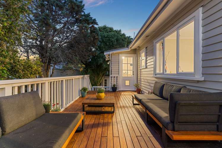 350 Royal Road Massey_24