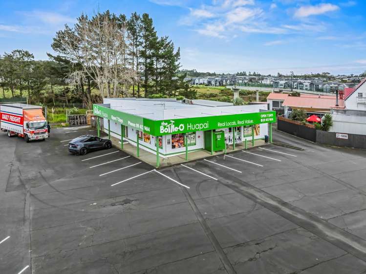 301 Main Road Huapai_15