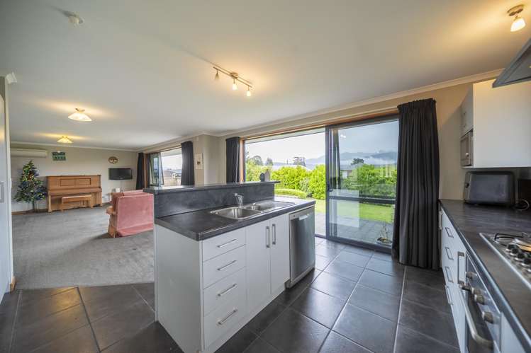 66 Orbell Crescent_3