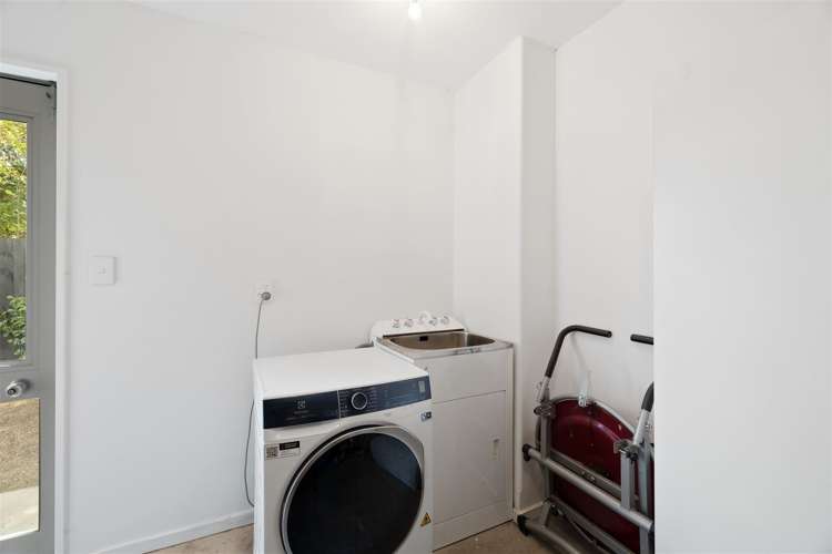 25c Champion Street Edgeware_13