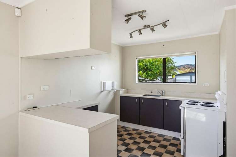 4 Sharda Grove Paraparaumu Beach_9