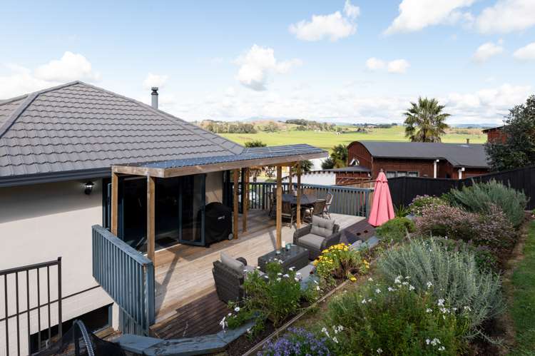 20 Friesian Place Grandview Heights_3