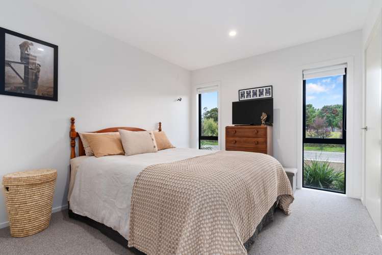 524 Perrys Road East Taratahi_10