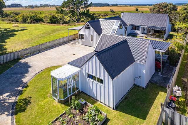 11 Burtts Road Durie Hill_1