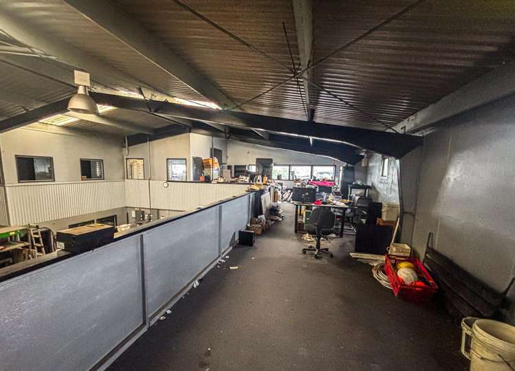 775 Tremaine Avenue Roslyn_5