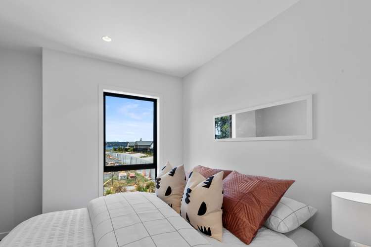 3 Sierra Pine Road Hobsonville_13