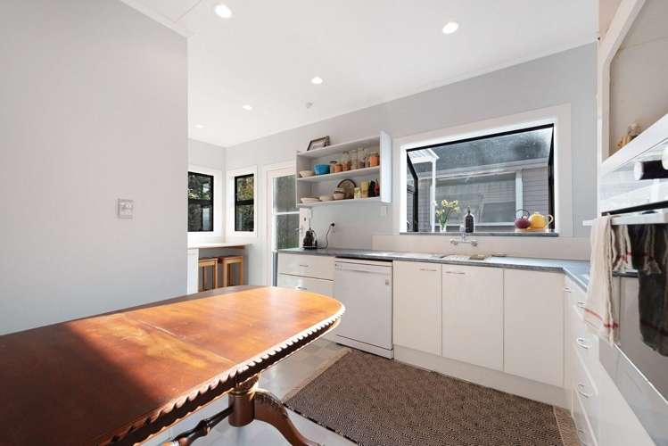 8 Khyber Road Seatoun_10