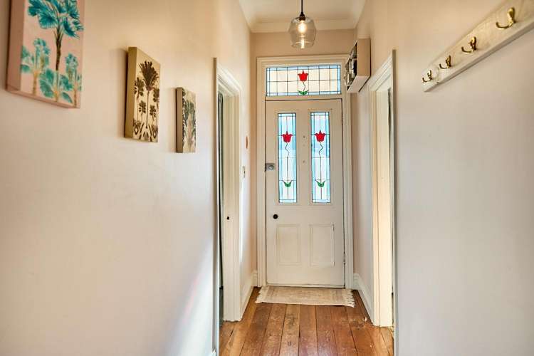 297 Mansfield Street Newtown_17