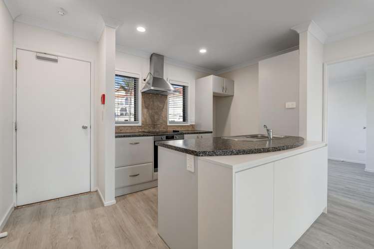 60/340 Gulf Harbour Drive_4