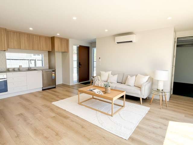 2/6 Strauss Place Somerfield_1