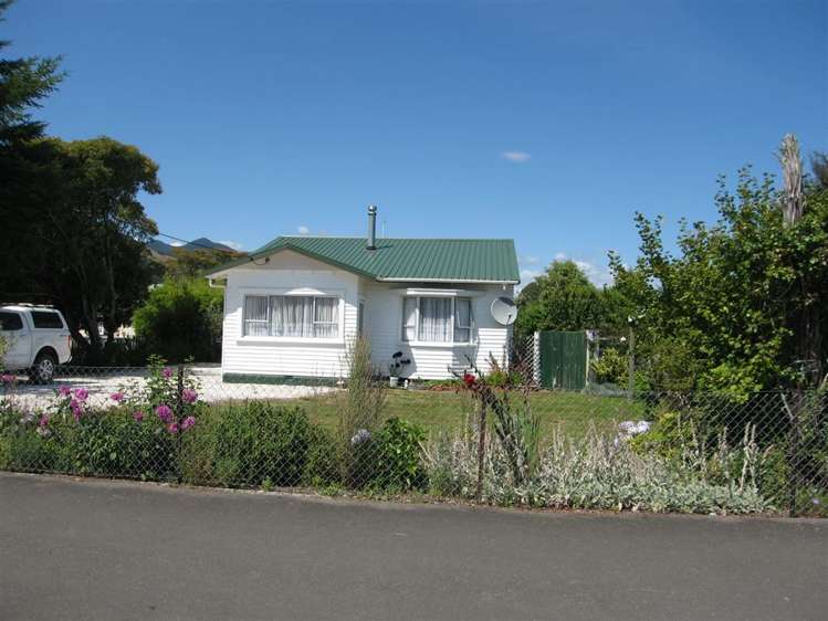 58 Waller Street Murchison_3