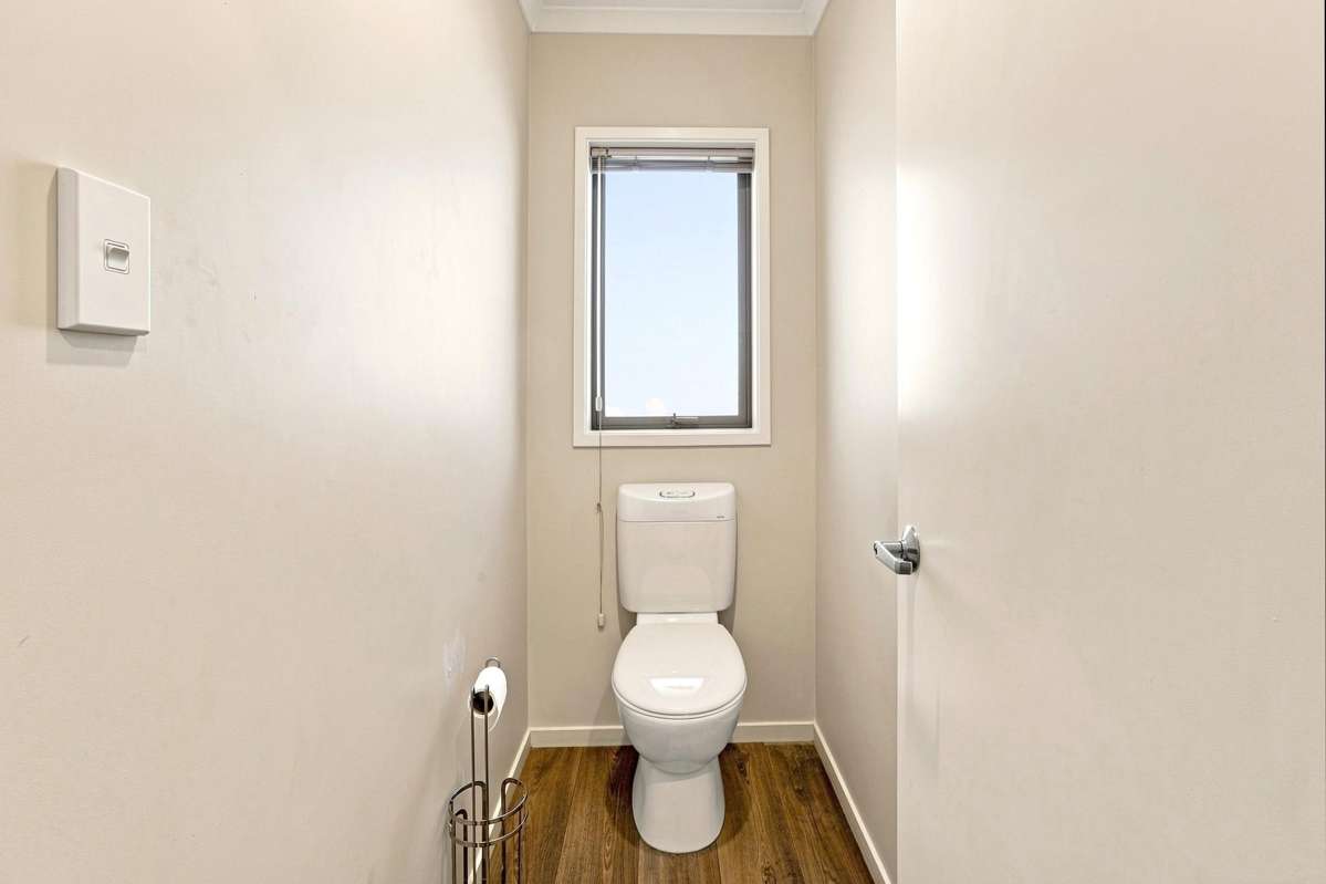 95 Ascot Avenue_4