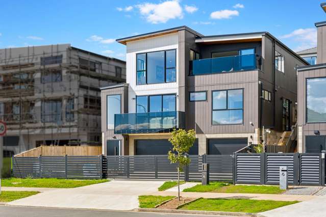 Mission Heights Masterpiece with Stunning Views