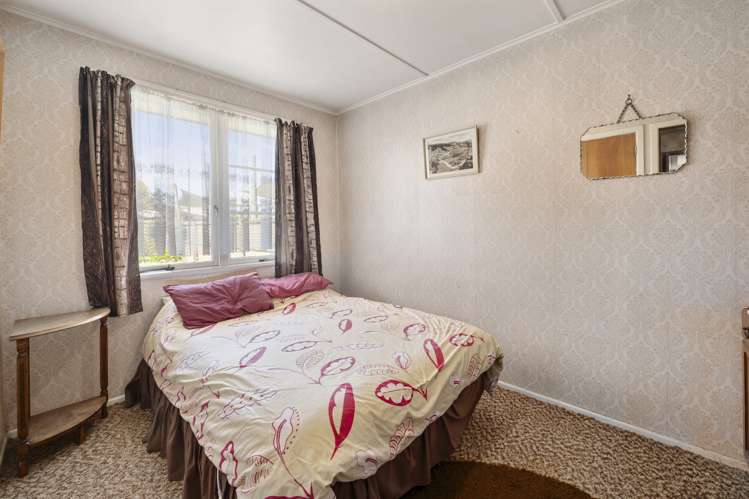 10 Brent Road Owhata_9