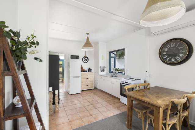 43 Pinedale Crescent Riversdale Beach_3